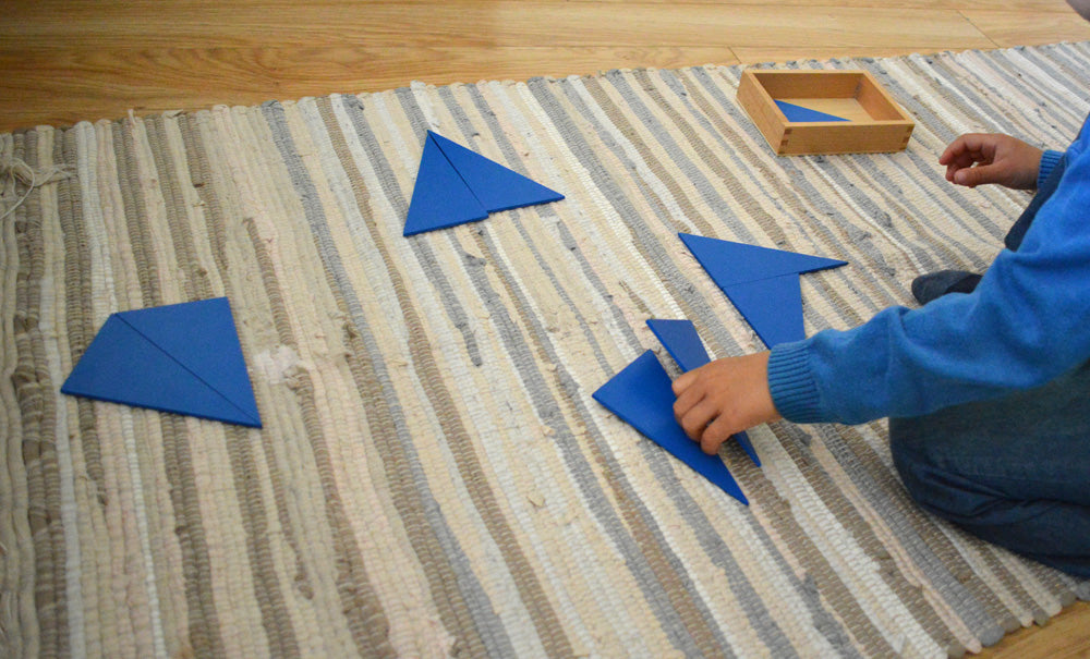 Blogdāvana - zilie konstruktīvie trijstūri